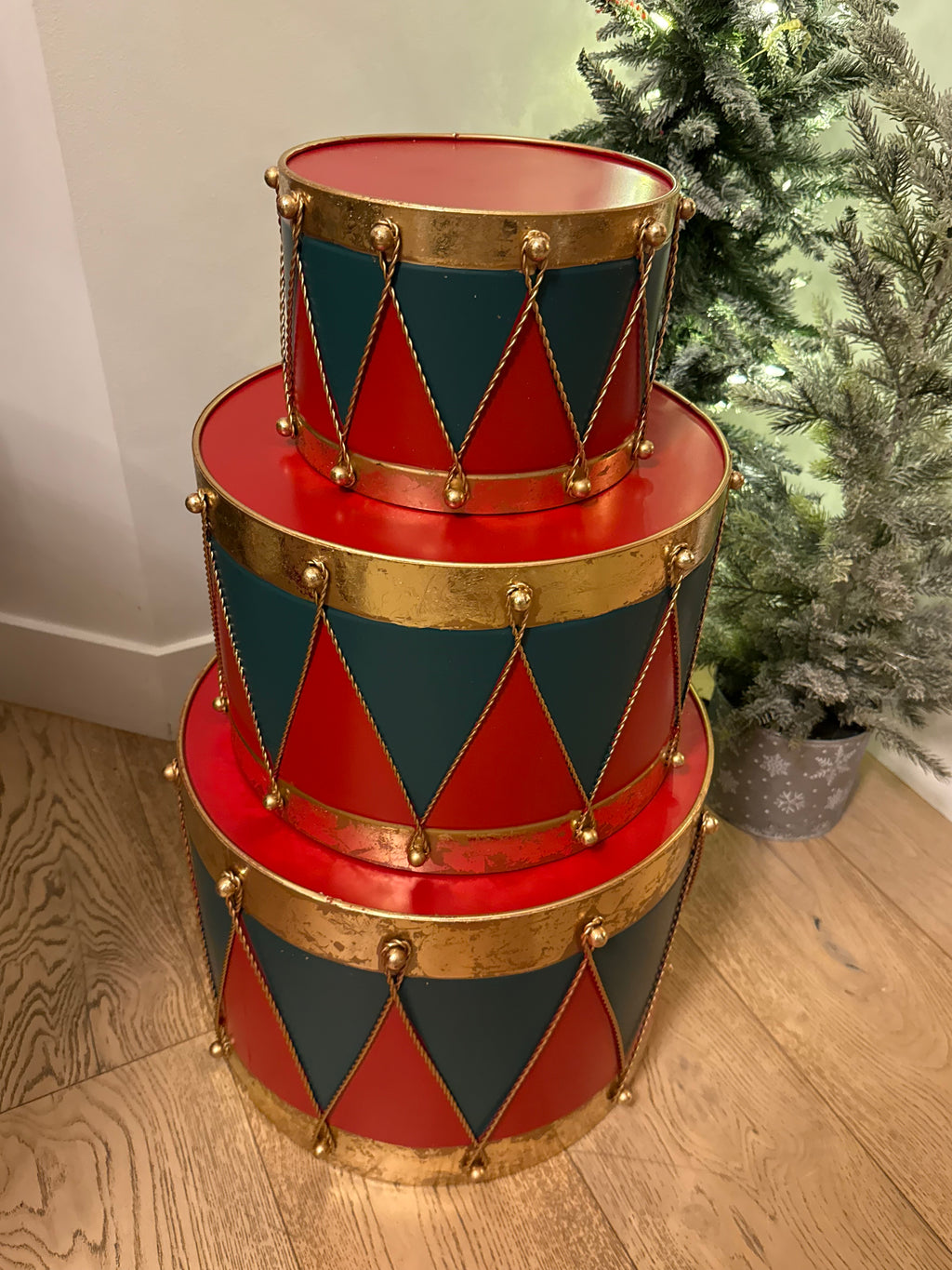 Metal Drum Set - 3 Piece Holiday Decoration