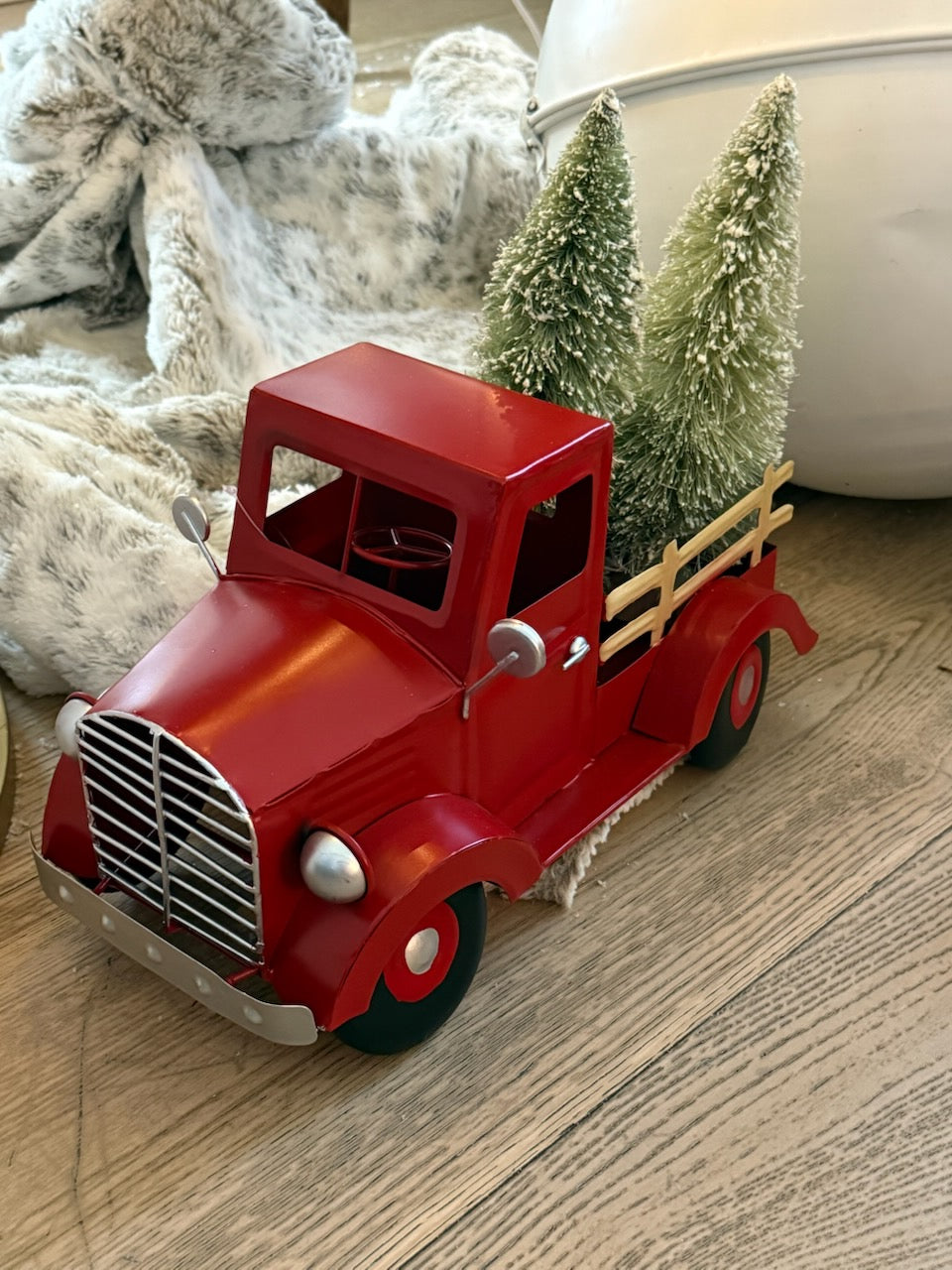 Small Metal Truck